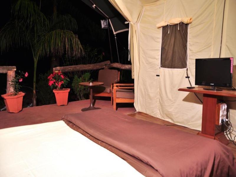 Sherbaug- A Theme Park And Resort Panchgani Bagian luar foto