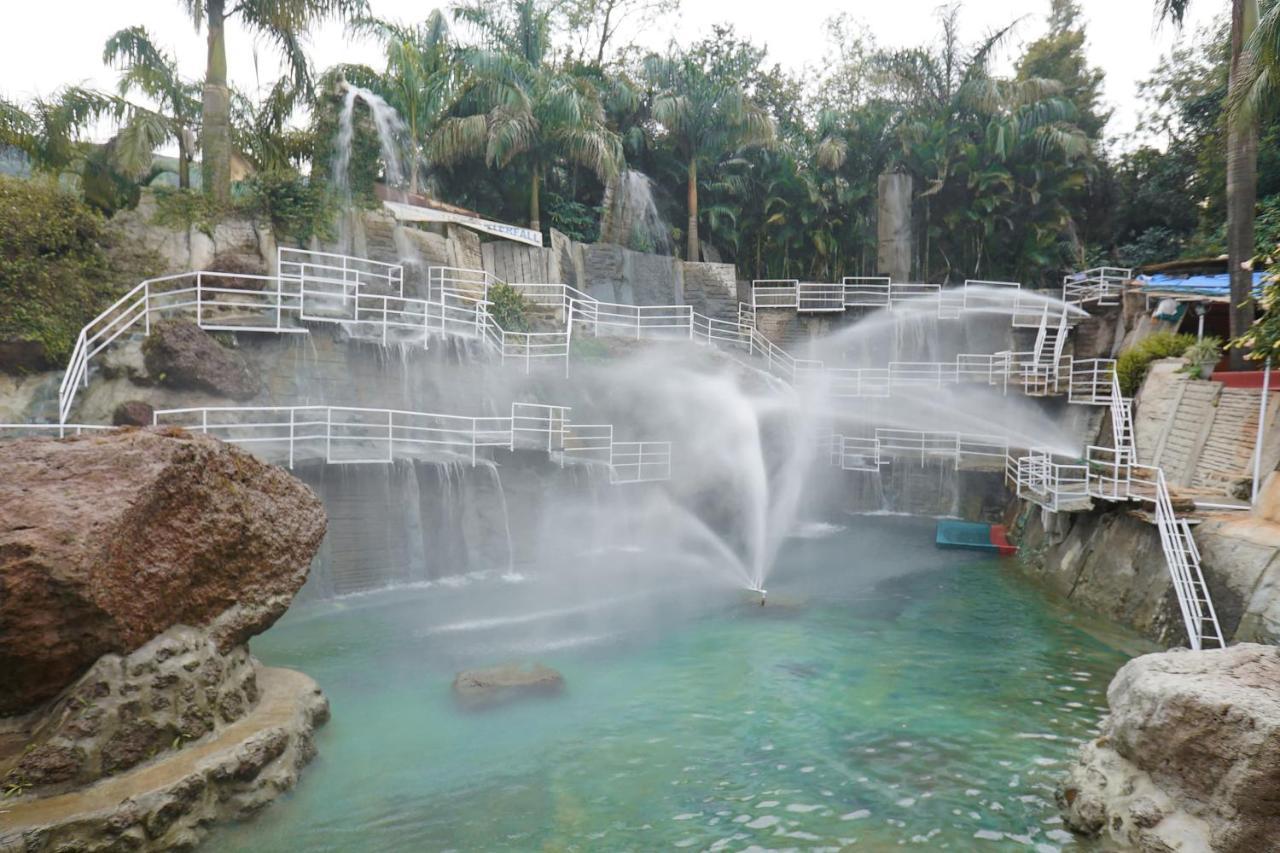 Sherbaug- A Theme Park And Resort Panchgani Bagian luar foto